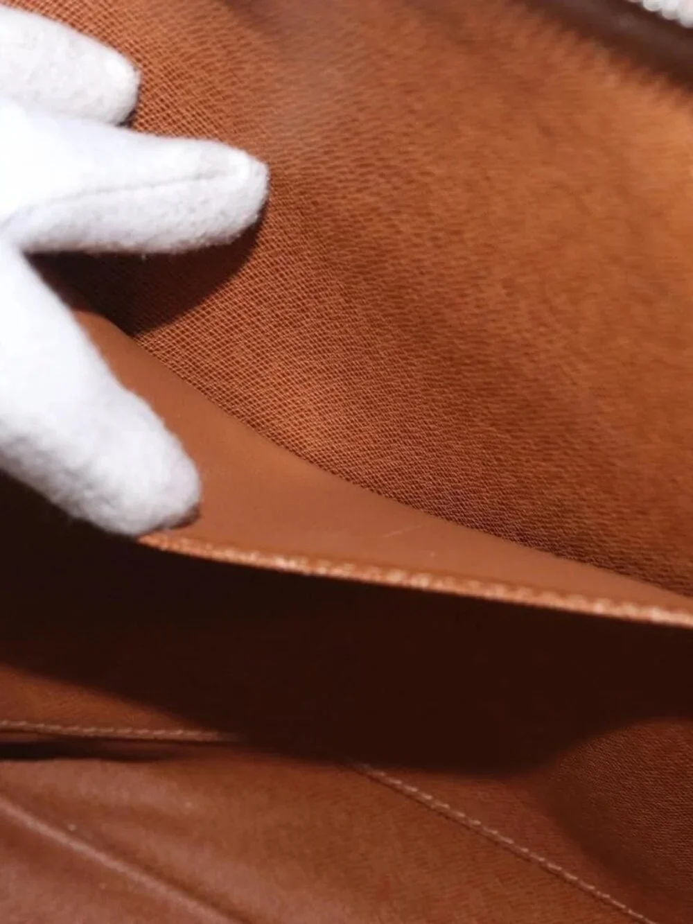 LOUIS VUITTON Epi Porte Documents Voyage Business Bag Brown